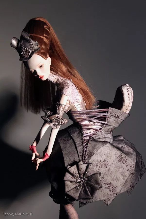 淇勭綏鏂秴鍙埍娲嬪▋濞冨皬濂冲,淇勭綏鏂┐鍎挎磱濞冨▋鐪熶汉