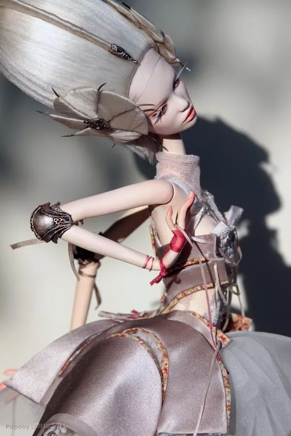 淇勭綏鏂秴鍙埍娲嬪▋濞冨皬濂冲,淇勭綏鏂┐鍎挎磱濞冨▋鐪熶汉