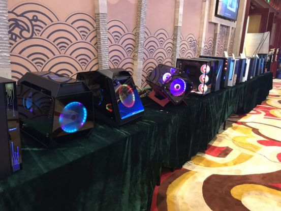 鈊动力显精彩行未来2019航嘉全国合作伙伴大会顺利召开