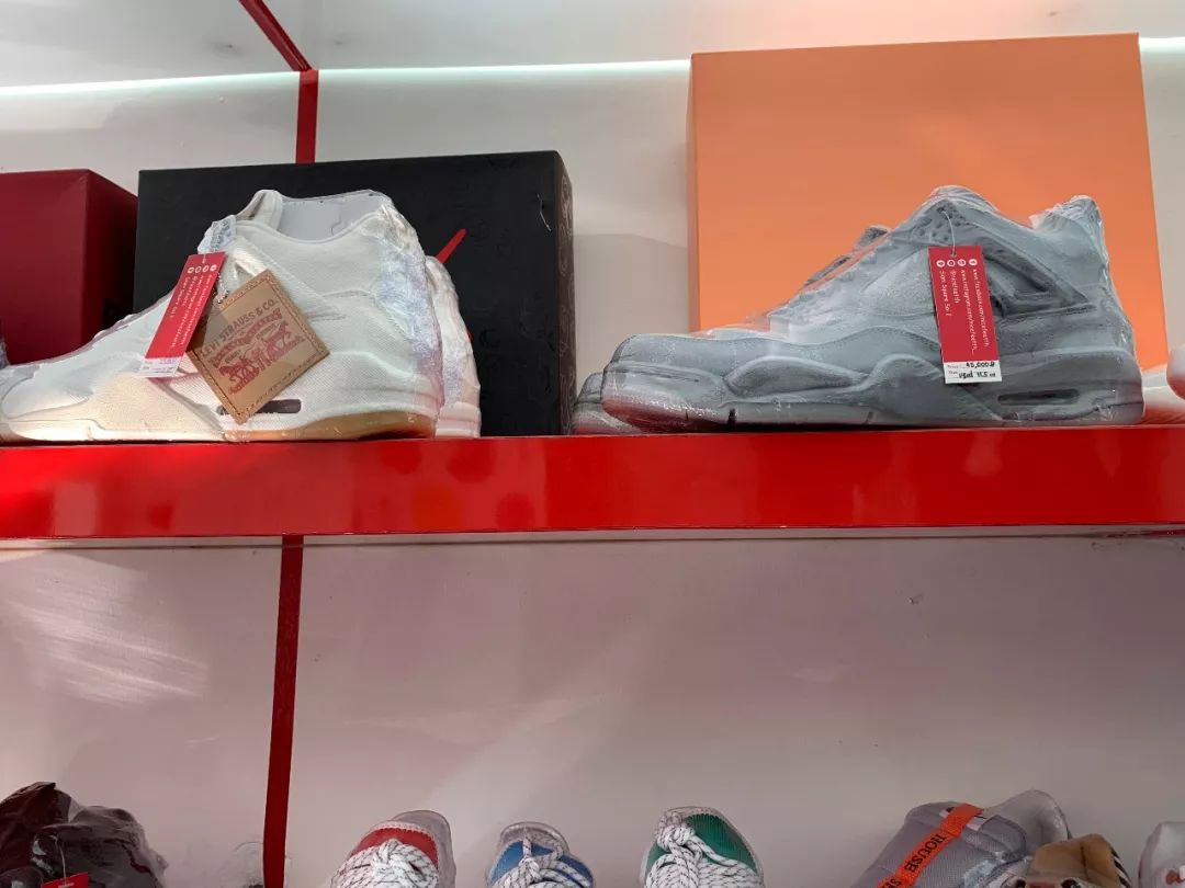 泰国最大球鞋店,泰国曼谷球鞋实体店