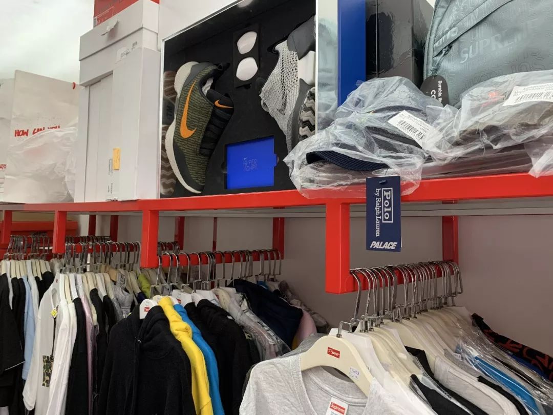 泰国最大球鞋店,泰国曼谷球鞋实体店