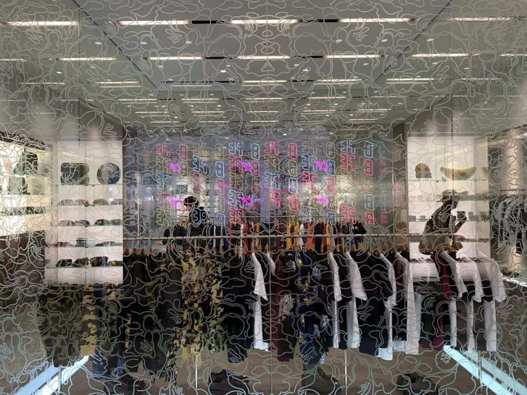 泰国最大球鞋店,泰国曼谷球鞋实体店