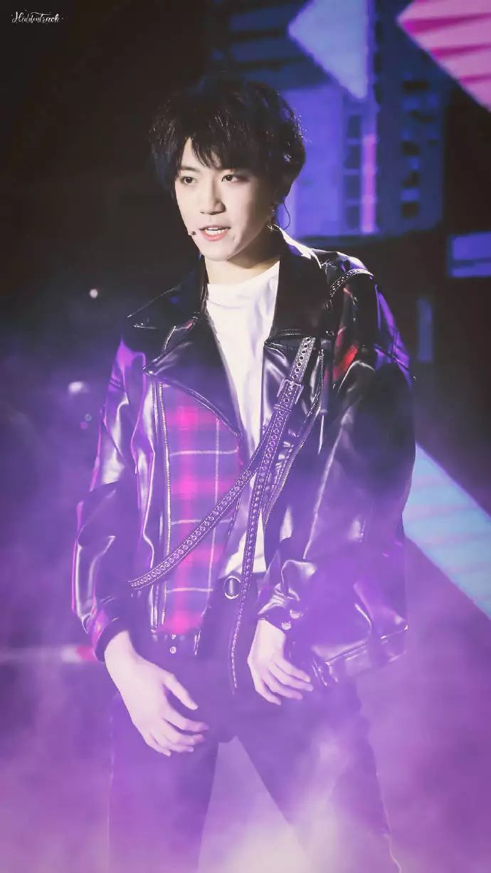 因为偶像变优秀,偶像的力量是让人变得更好