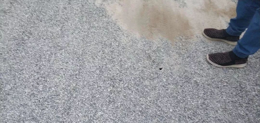 怕下雨怕刮风,怕刮风怕下雨