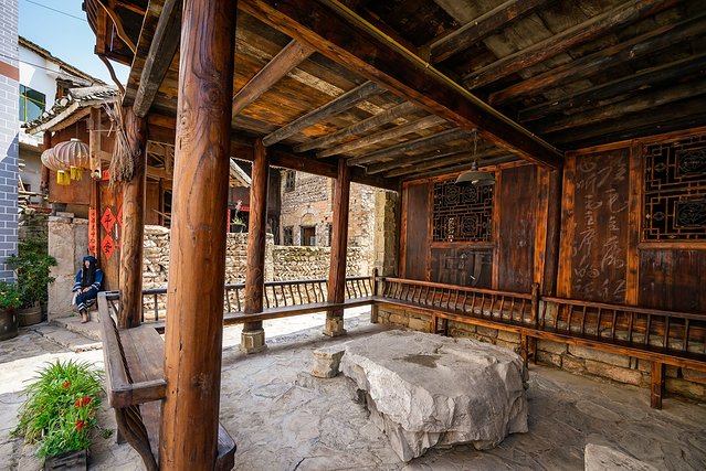 黔南州的独特风情,最炫民族风的来历