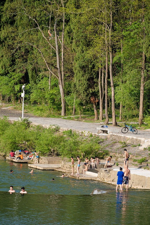 黔南州的独特风情,最炫民族风的来历