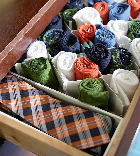 你是真精致还是穷讲究，脱了袜子才知道