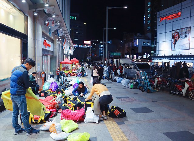 济州冬日的海,首尔春日的花,那些电影里的故事