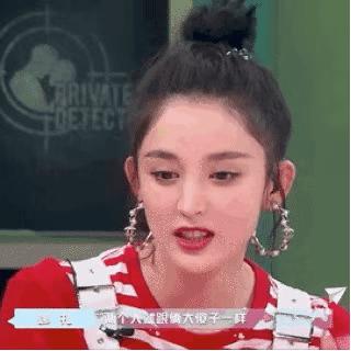 时髦办|Lisa这磨人的小甜豆,居然敢给我种草爱马仕了???