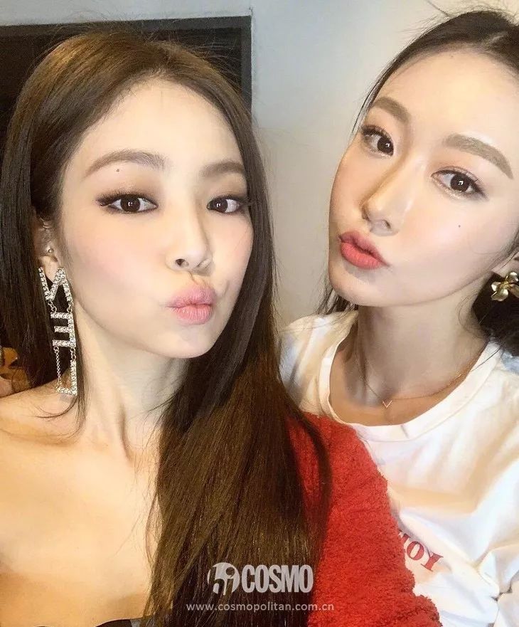 时髦办|Lisa这磨人的小甜豆,居然敢给我种草爱马仕了???