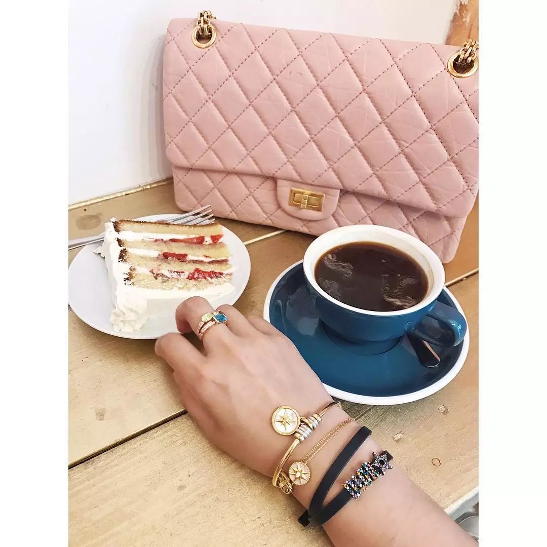 时髦办|Lisa这磨人的小甜豆,居然敢给我种草爱马仕了???