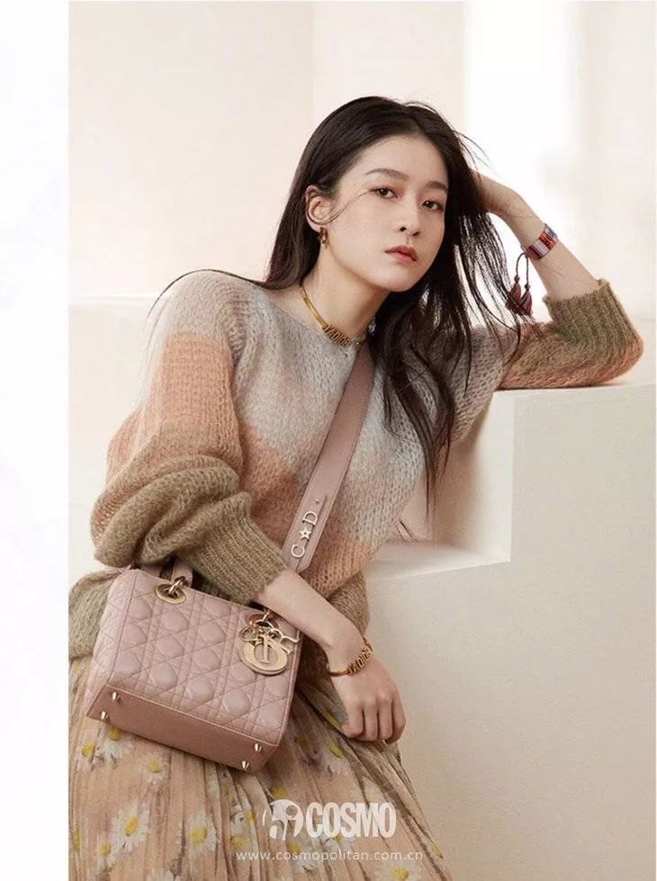 时髦办|Lisa这磨人的小甜豆,居然敢给我种草爱马仕了???