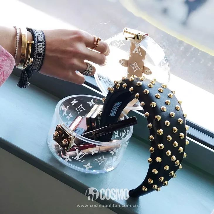 时髦办|Lisa这磨人的小甜豆,居然敢给我种草爱马仕了???