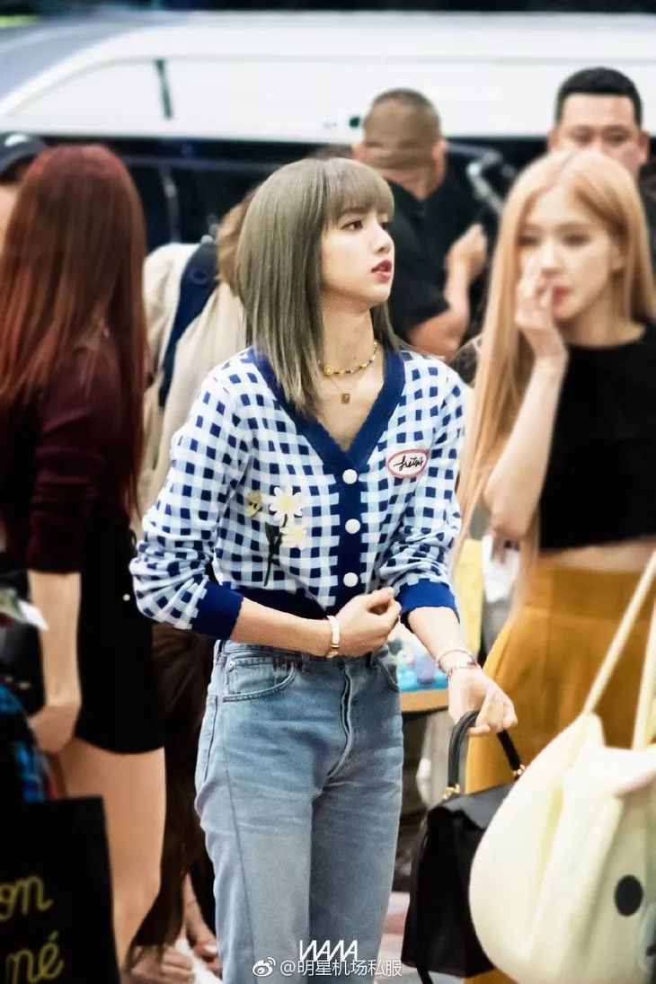 时髦办|Lisa这磨人的小甜豆,居然敢给我种草爱马仕了???