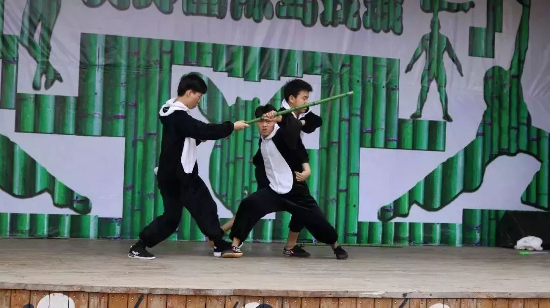 灵玲国际马戏城儿童节,厦门灵玲国际马戏城大熊猫叫什么