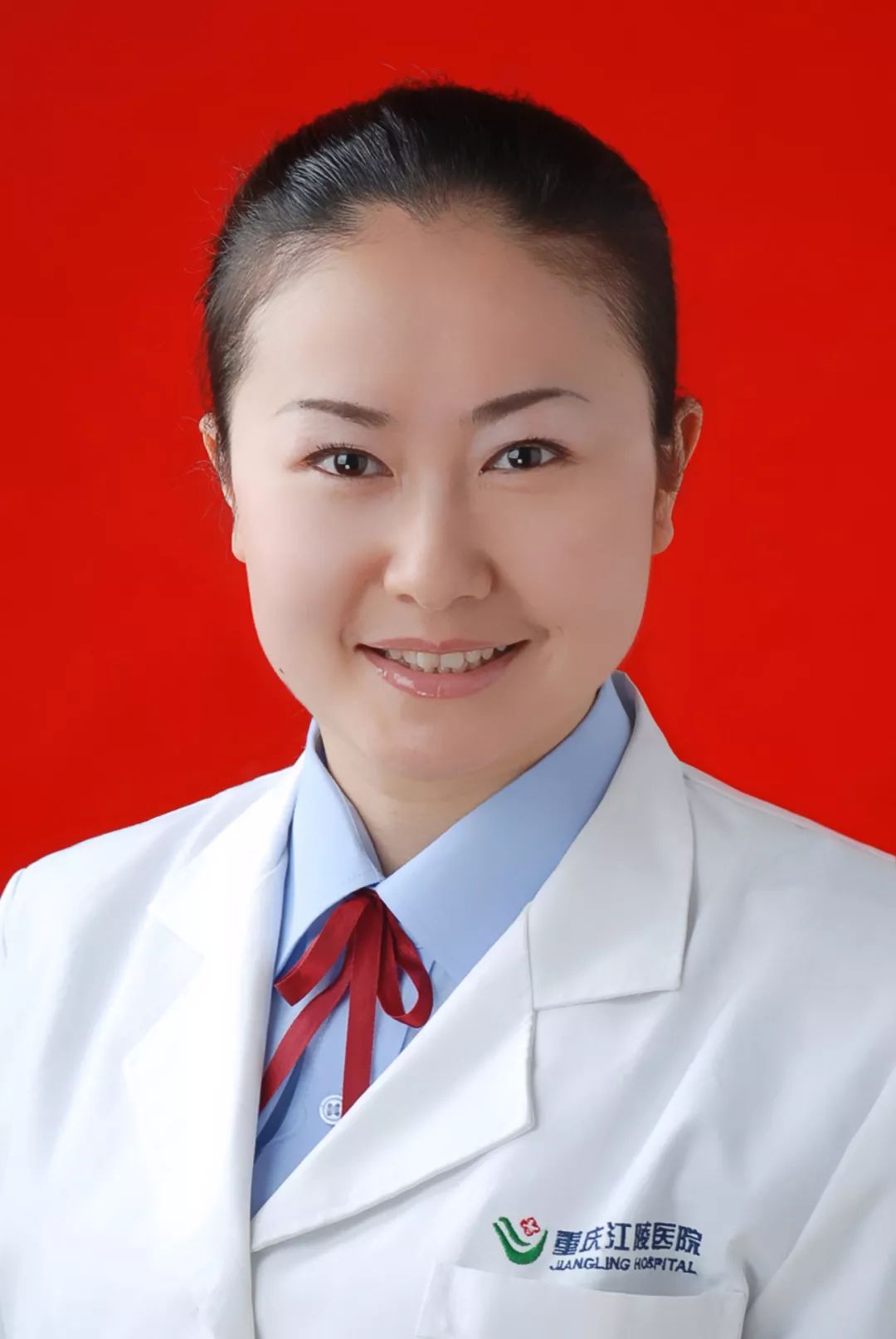 孕妇怀孕后期小腹疼痛抽筋,怀孕初期肚子抽筋的疼一直出血