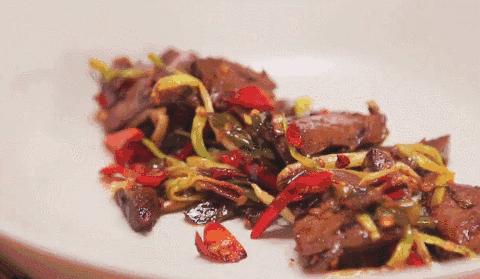 世界读书日：比「陈晓卿」还懂美食的人原来是他们……