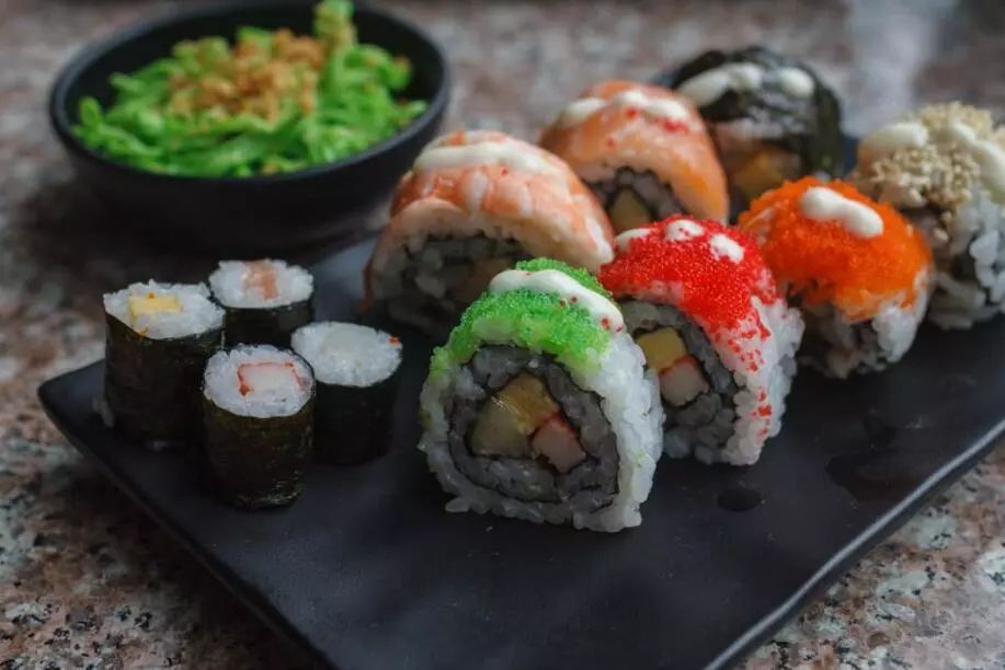 世界读书日：比「陈晓卿」还懂美食的人原来是他们……