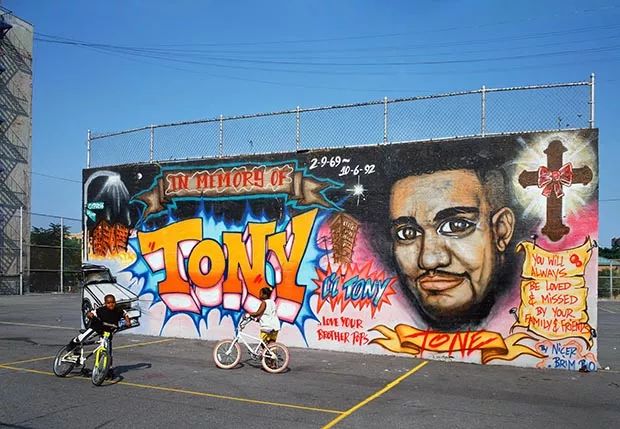 玛莎·库伯（MarthaCooper）半个世纪遍布全球用镜头记录街头艺术