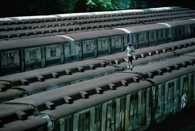 玛莎·库伯（MarthaCooper）半个世纪遍布全球用镜头记录街头艺术