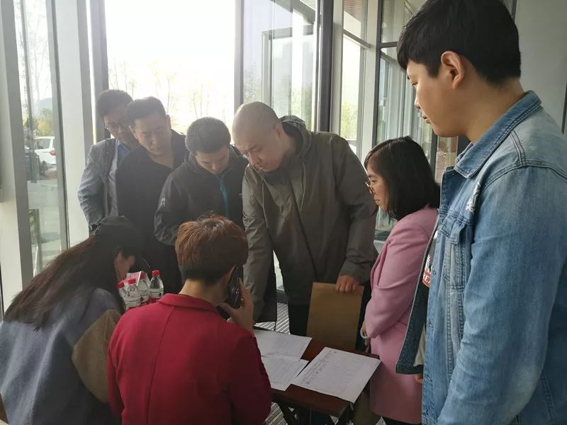 港口区英华幼儿园招聘,金鸡幼儿园招聘幼师信息