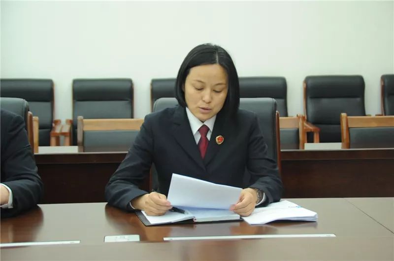 新密:"服务大局我们干什么、怎么干"大讨论活动