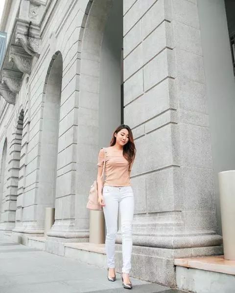 拍出大长腿怎么操作,拍出逆天长腿照只需一点点小技巧