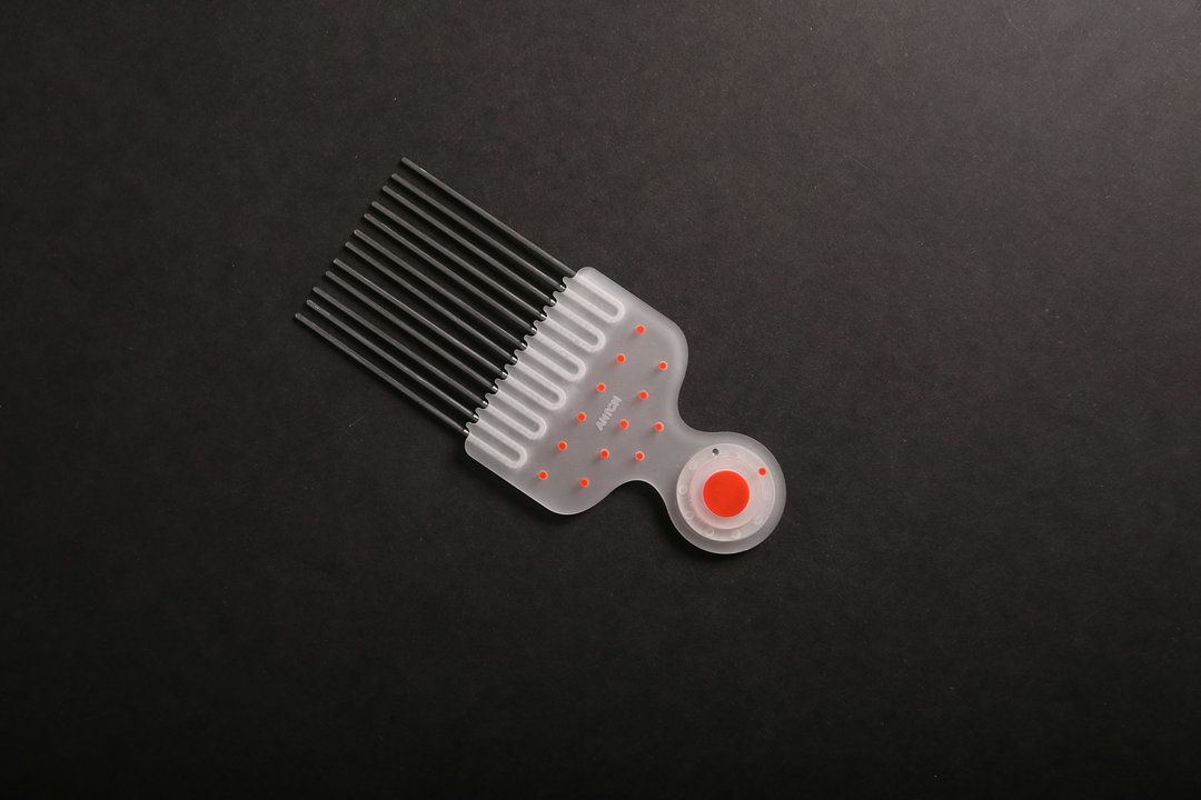 专为黑人设计的梳子，适用于各种发型｜这个设计了不起