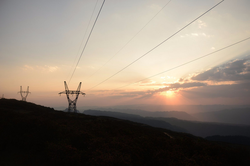 牛棚梁子全部视频,牛棚梁子