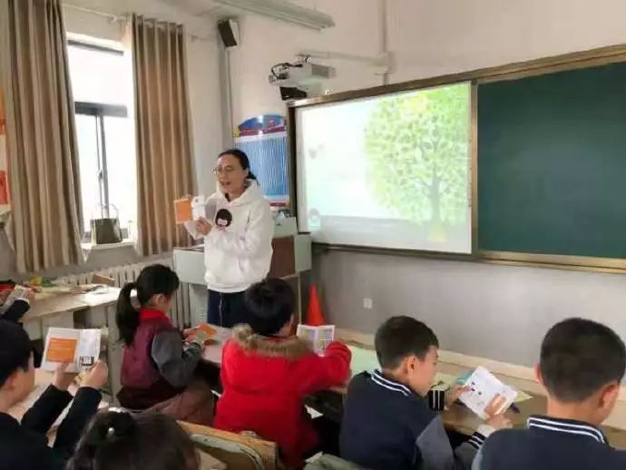 女童保护包括哪些课程,女童自身保护教育