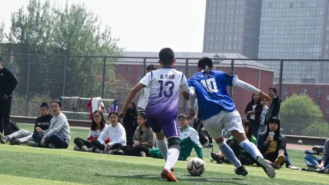 战报|王钟楠朱元易破门，李心研神奇门球吊射，明德3:0完胜至善获得第九届书院杯男足总冠军
