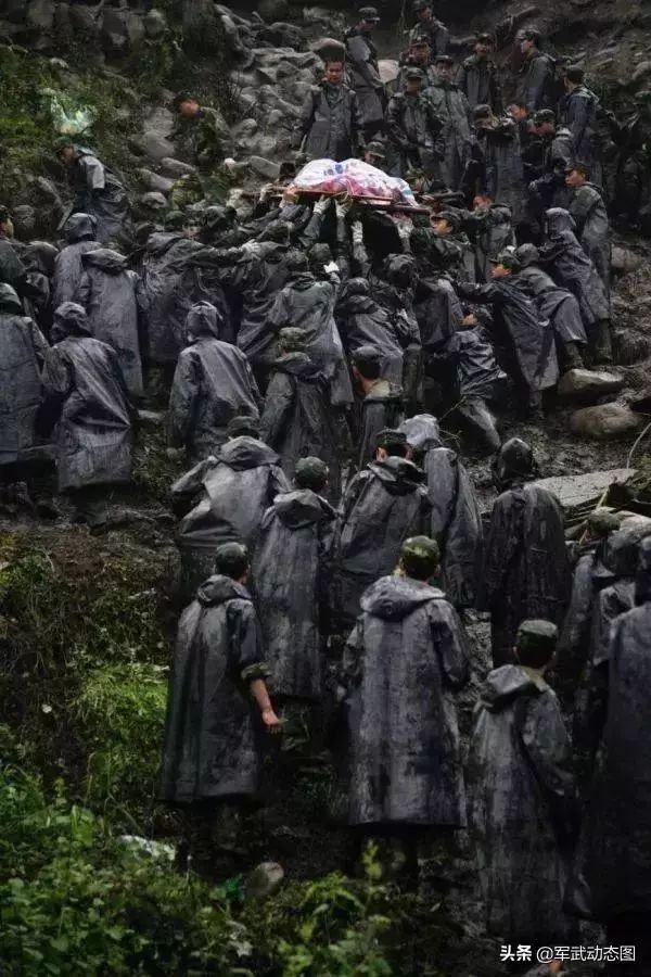 “我在卡塔尔，波澜壮阔的大海中央，奋斗着！为国争光！”丨我的青春宣言