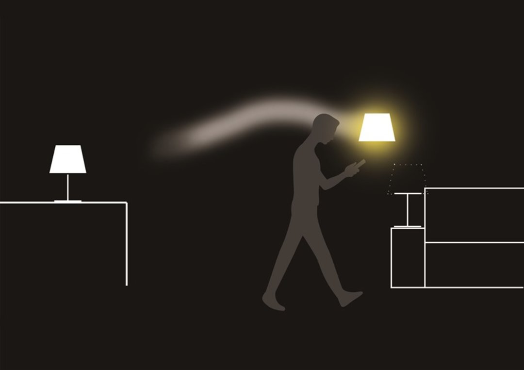 耐克艺术家联名款,耐克推出腰包雨衣