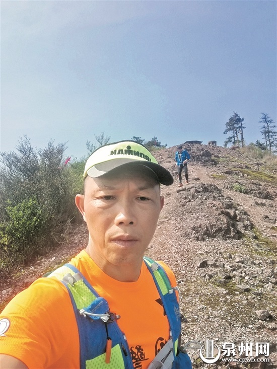 泉州“铁人”在“最美赛道”书写泉州跑坛佳话