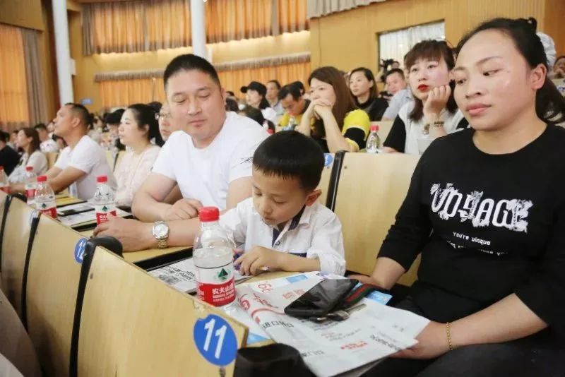 新丝路学校义乌,义乌新丝路学校开学典礼