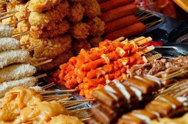 买一送一网红热卖新品,临沂南坊朱记臭豆腐