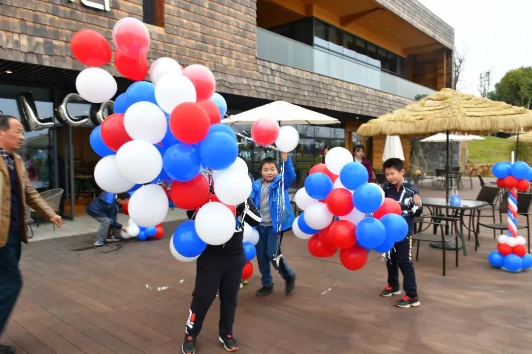 姹傚鐢熸棩娲惧甯冪疆,姹傚鍛婄櫧鐢熸棩娲惧甯冪疆