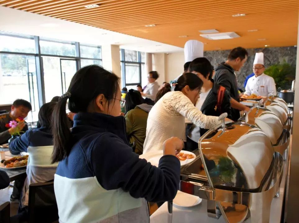 姹傚鐢熸棩娲惧甯冪疆,姹傚鍛婄櫧鐢熸棩娲惧甯冪疆