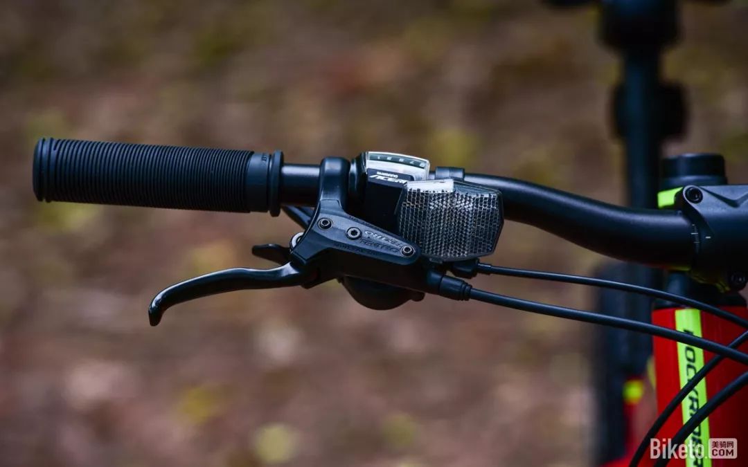 迪卡侬山地车rockrider540测评,迪卡侬rockrider5.2山地车评价