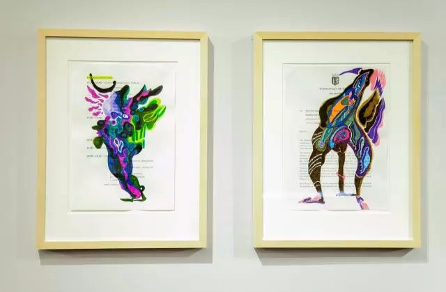 画家改行当总理，只做“面子工程”，却靠刷墙拯救了他的国家