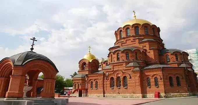 能坐火车出国去哪些国家旅游,出国坐火车必去的五个地方