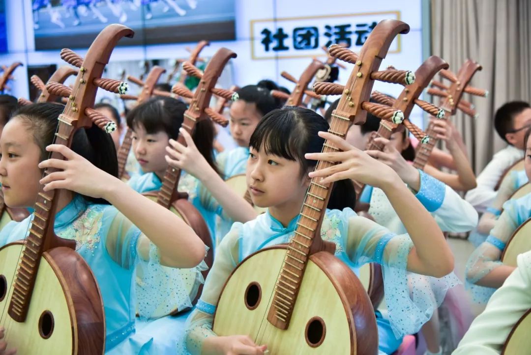 小学里的“大空间”，让课程成为孩子们童年的“甲板”