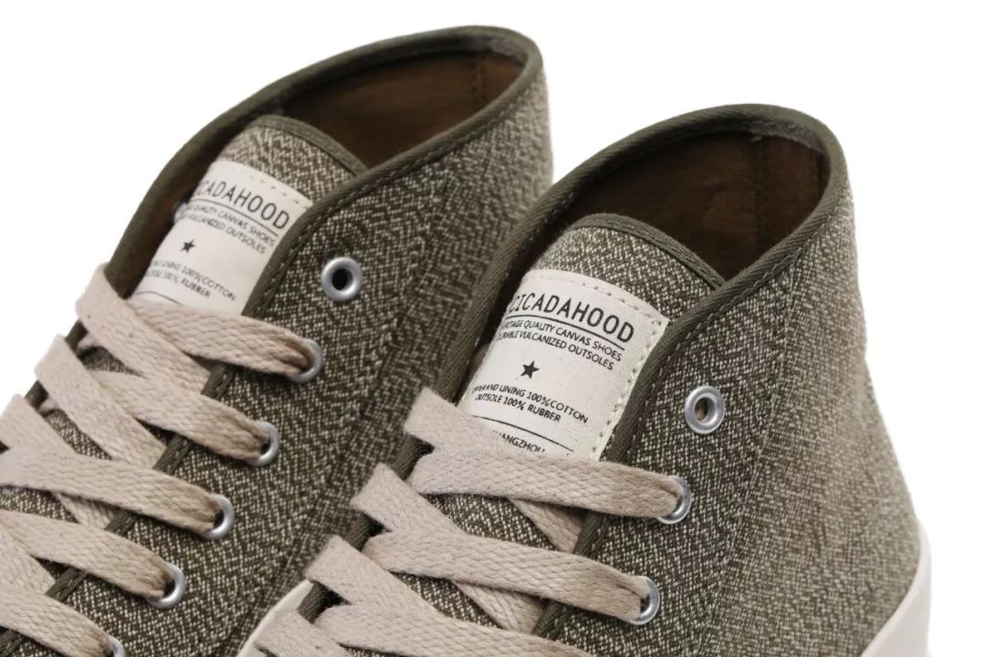 让全球复古迷都疯狂的“胡椒盐”，被我们做成了帆布鞋！