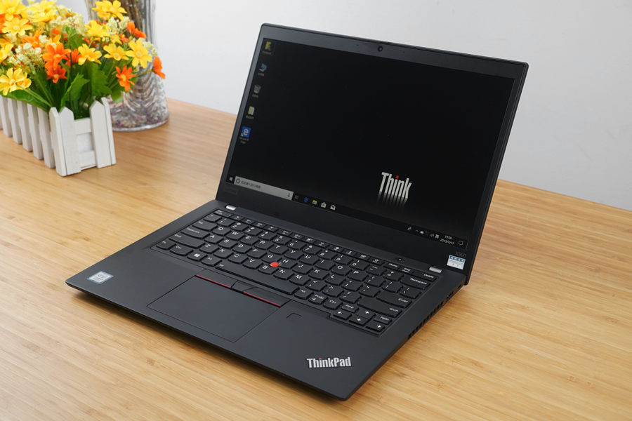 最好的轻薄本thinkpadx390评测,thinkpade14i7深度评测