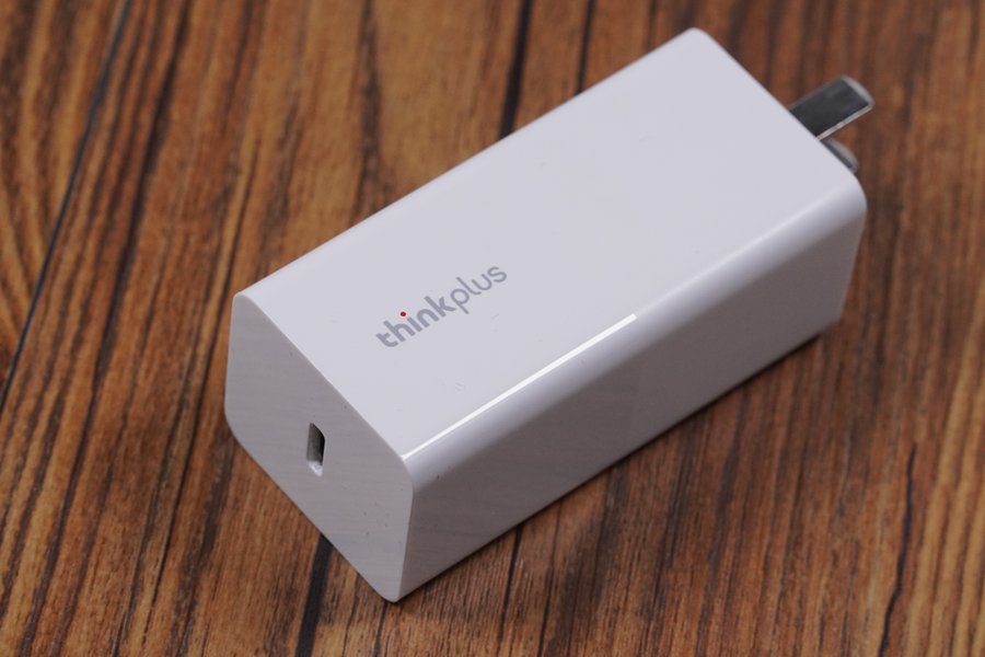 最好的轻薄本thinkpadx390评测,thinkpade14i7深度评测