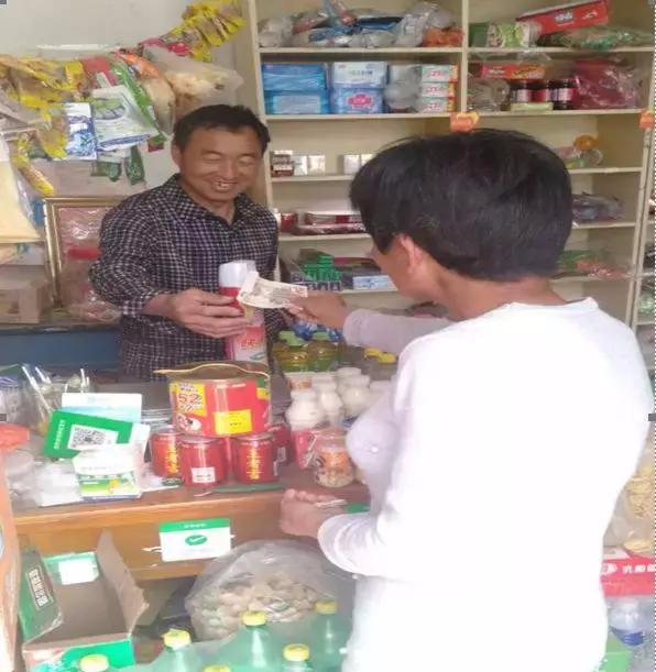 史金虎劳模事迹,邓州市龙堰乡残疾人史金虎