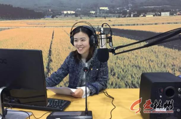 林州：北部姚村镇步入智慧时代，无人超市、智能书房落地