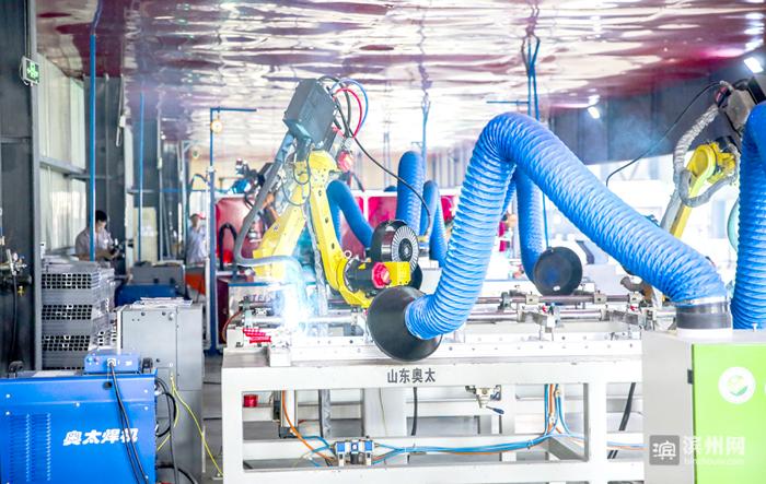 心潮澎湃！90后记者的滨州高端“铝”行