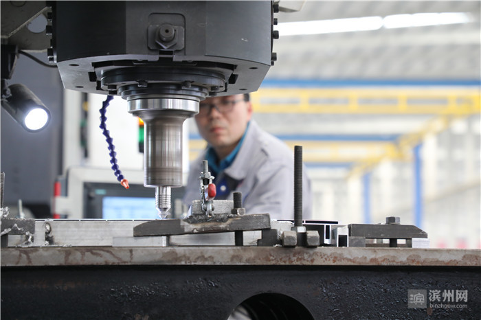 心潮澎湃！90后记者的滨州高端“铝”行