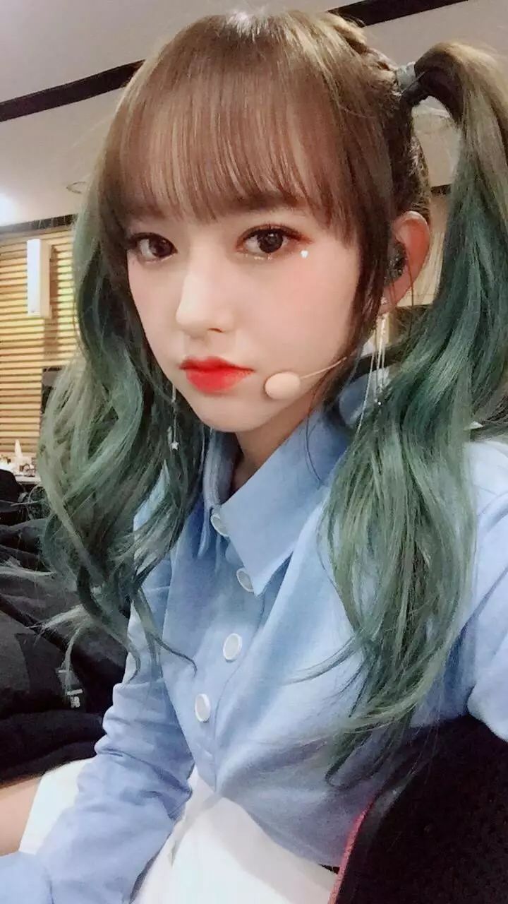 lisa新发色是什么颜色,lisa同款发色青木亚麻灰